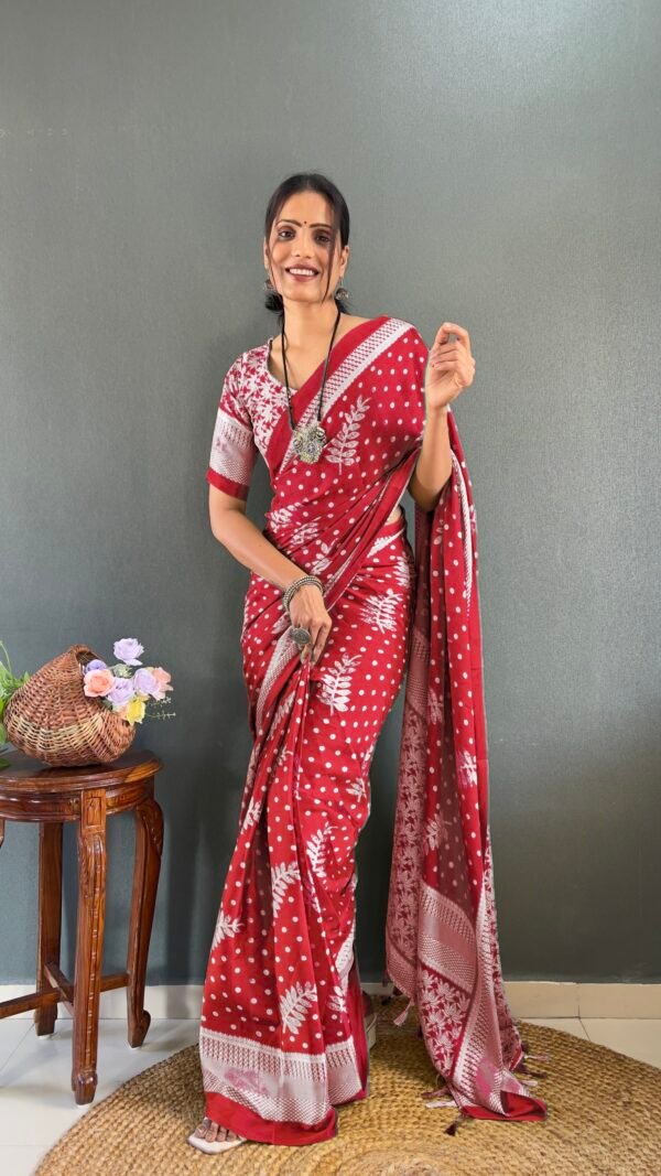 Designer Red Moss Silk Pre-Stitched Printed Saree
